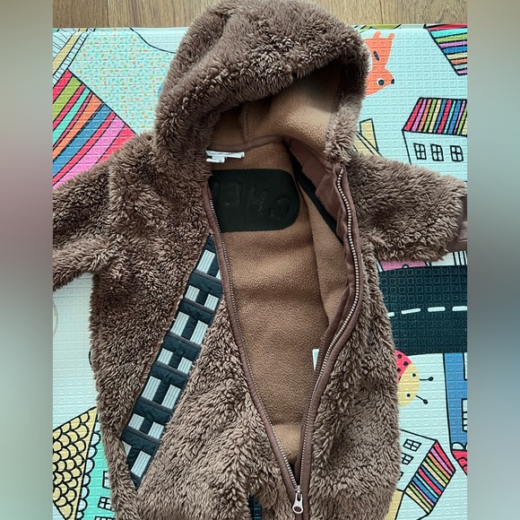 Gap chewy fleece bunting suit size 3-6 months like new - Picture 2 of 4